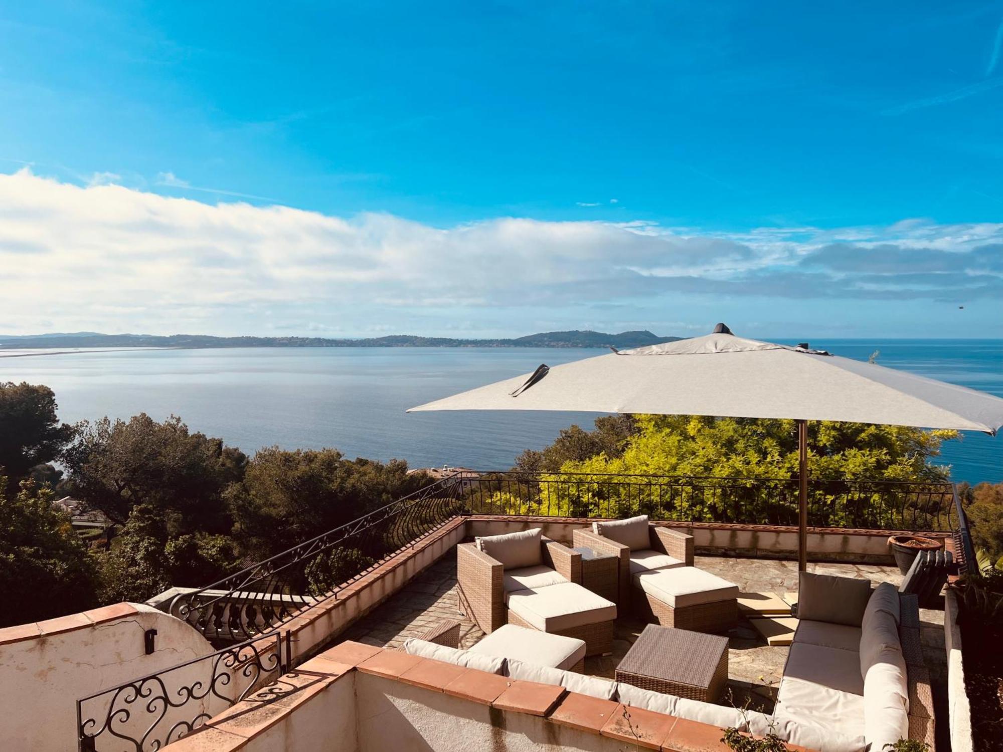 Villa Prestige 카르쿠에이란느 외부 사진